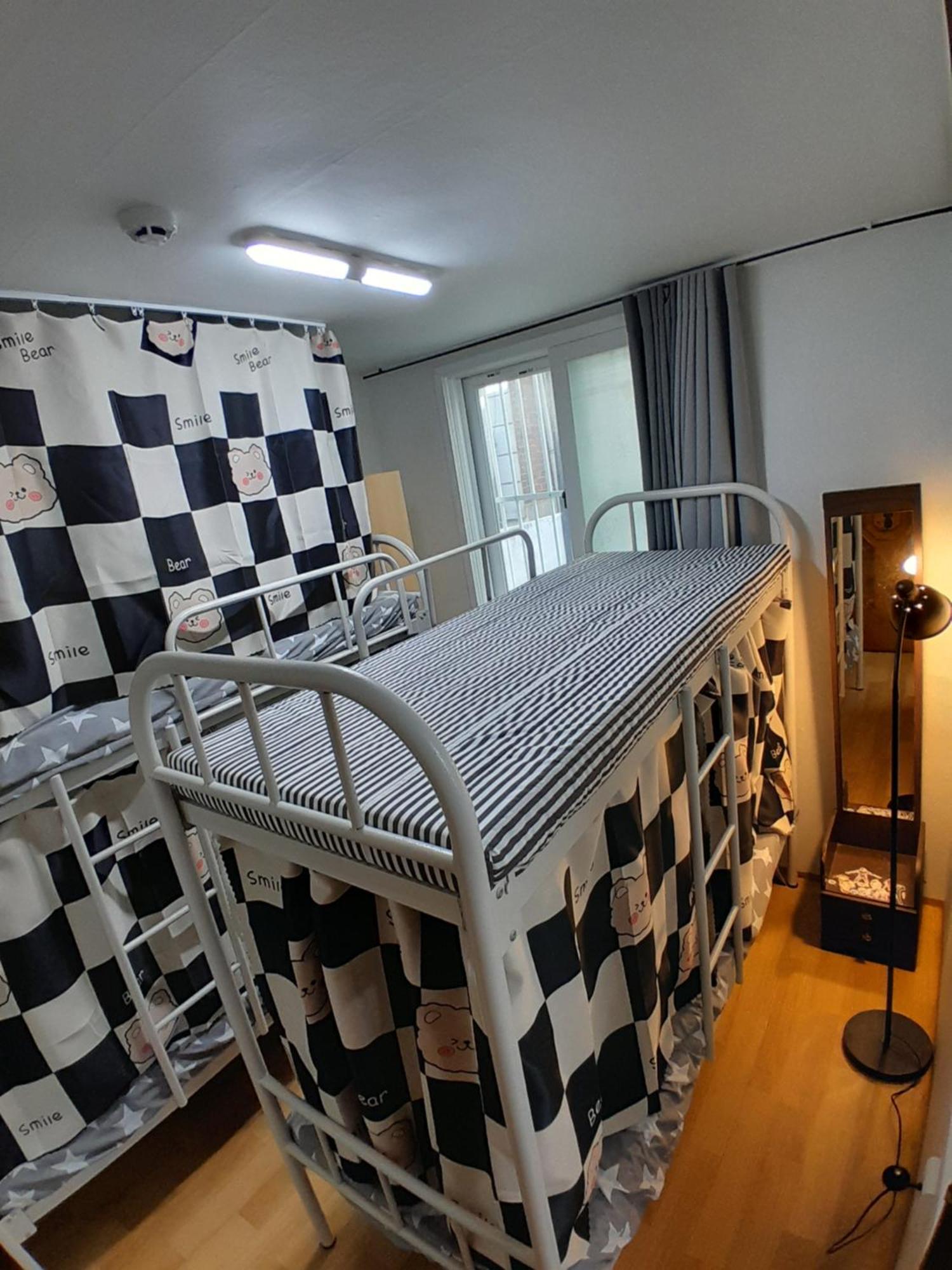 Disco Pangpang Guesthouse Incheon Cameră foto